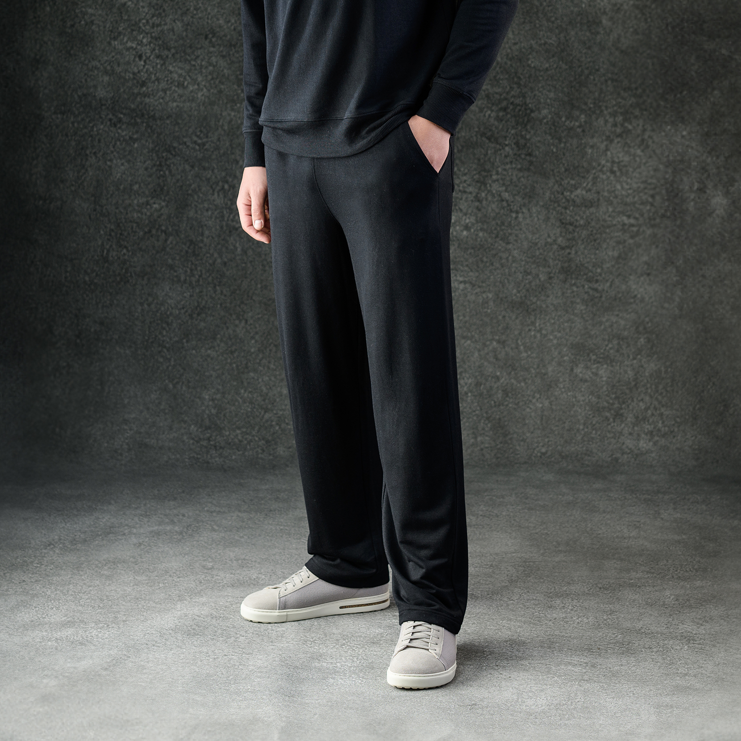 Men's Essential Relaxed Pant