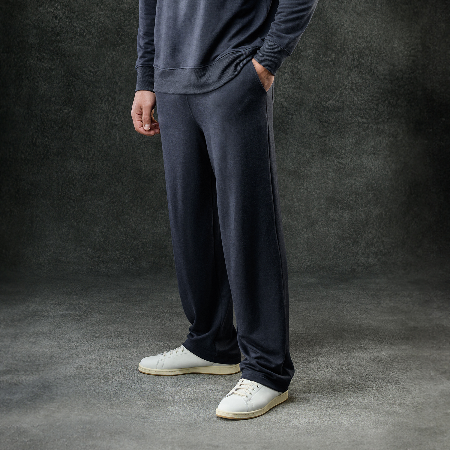Men's Essential Relaxed Pant – LUXOME